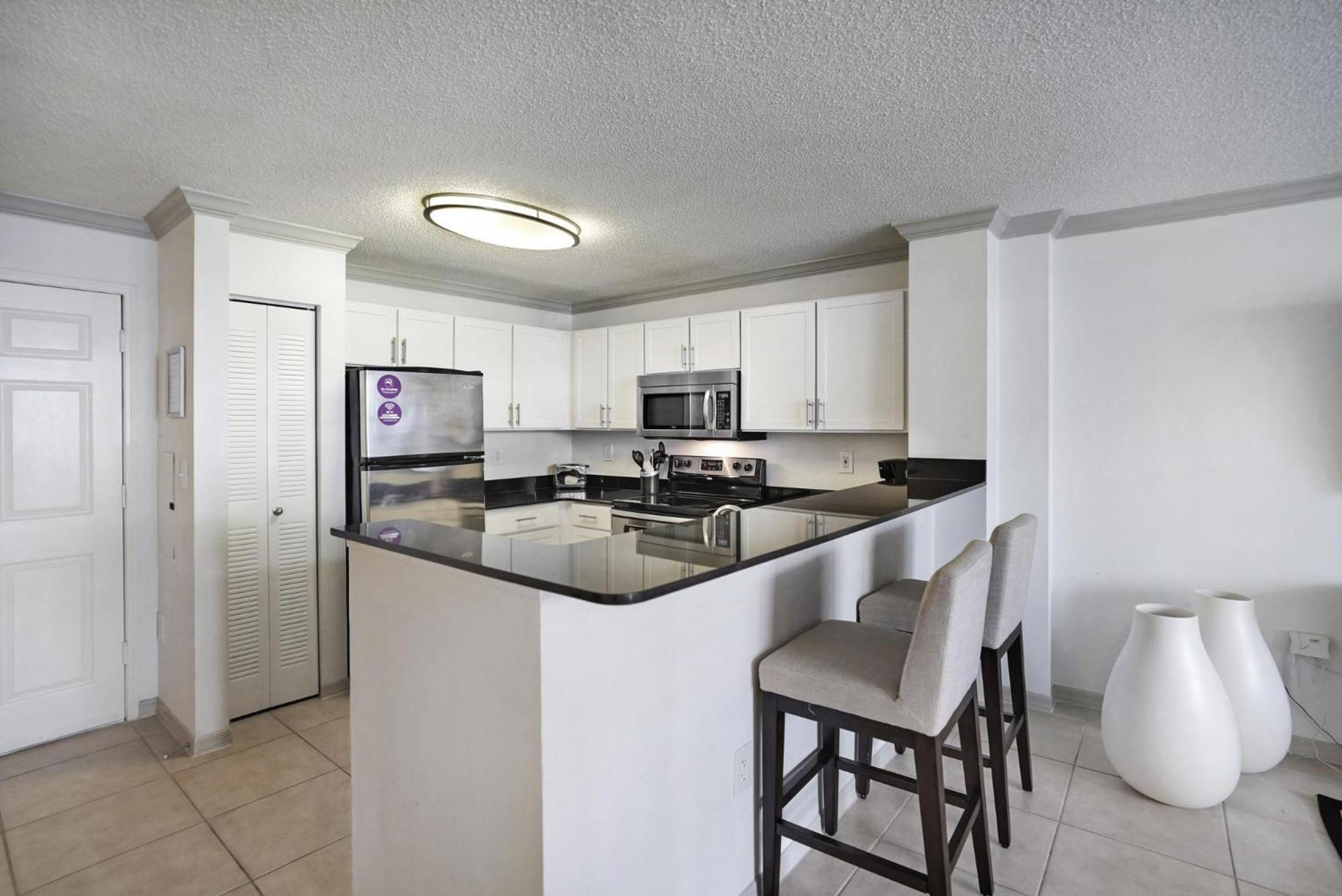 Dharma Home Suites Coral Gables At Gables Grand Plaza Miami Cameră foto