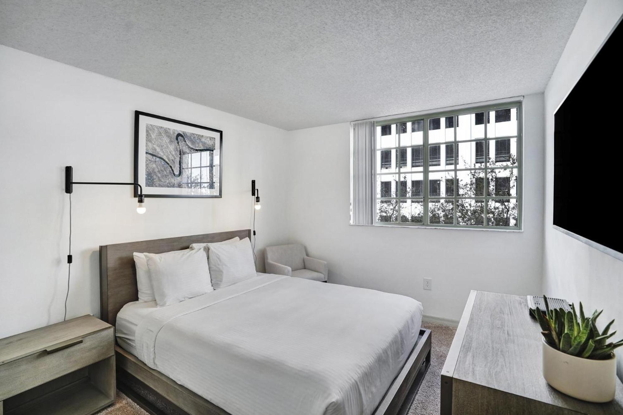 Dharma Home Suites Coral Gables At Gables Grand Plaza Miami Cameră foto