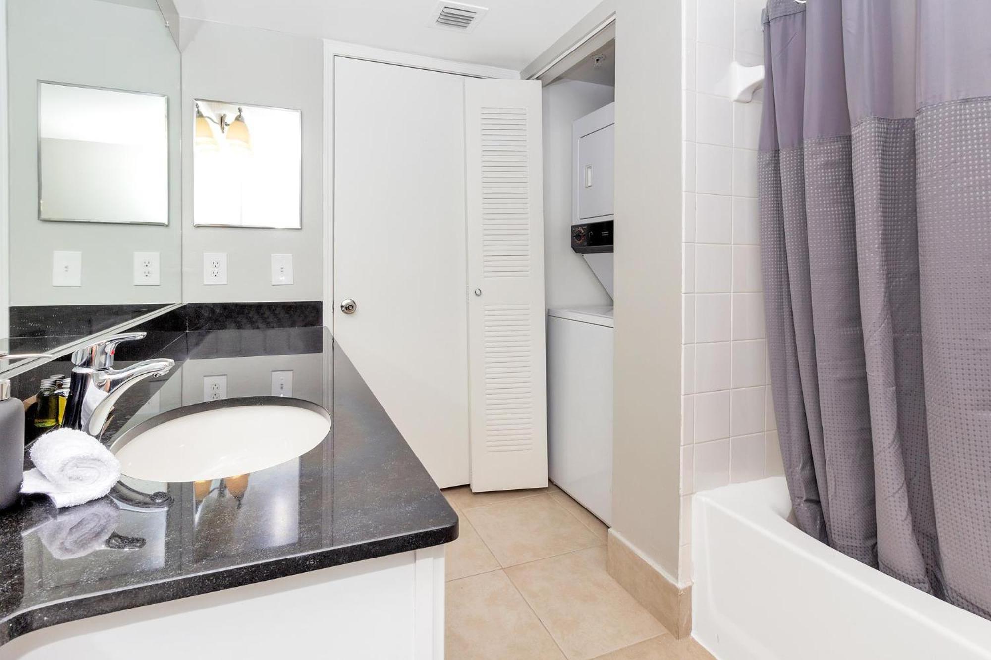 Dharma Home Suites Coral Gables At Gables Grand Plaza Miami Cameră foto